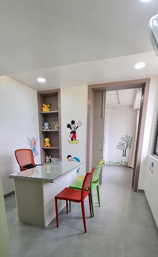 Kids Play & Consult — MediVista Dental Clinic, Nashik